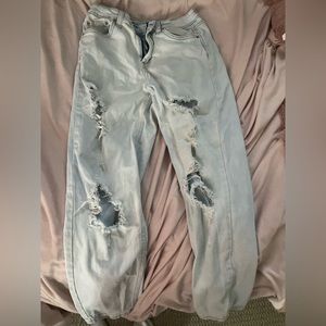 High rise ripped  mom jeans